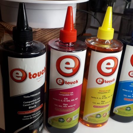 4 medios litros de tinta E-touch